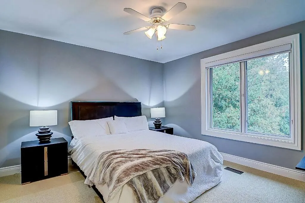 Luxury Villa In Scarborough Toronto Canada