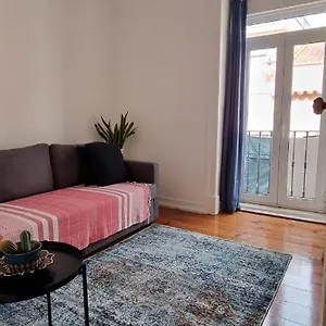 charming-central-apartment-to-rent-a-room.hotels-lisbon-portugal.com/