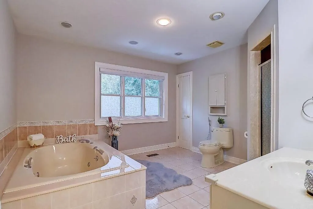 Luxury Villa In Scarborough Toronto Canadá